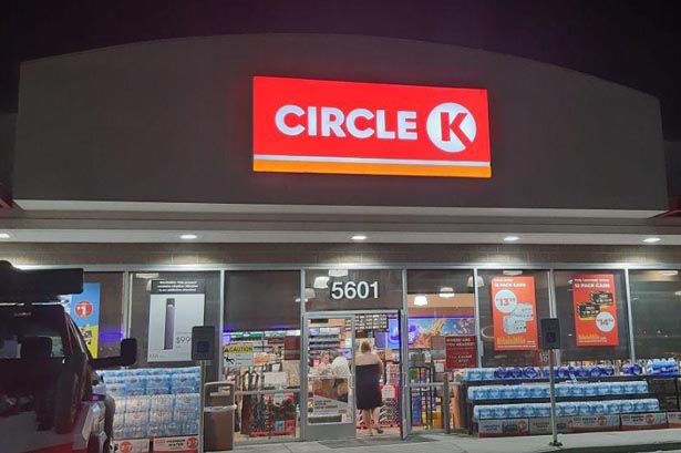 Circle K c-stores use Flexeserve hot-holding units to sell more and waste less hot food